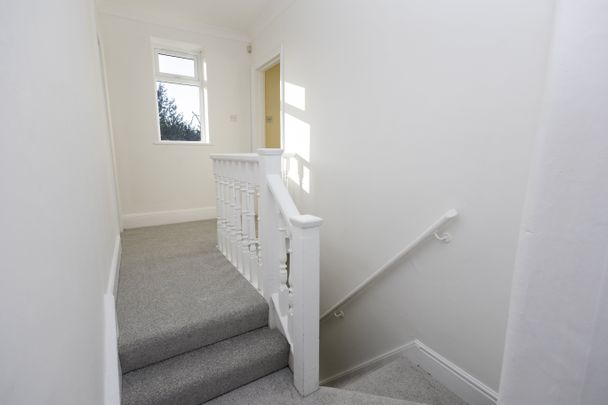 3 bed house to rent in Columbia Road, Bournemouth, BH10 - Photo 1