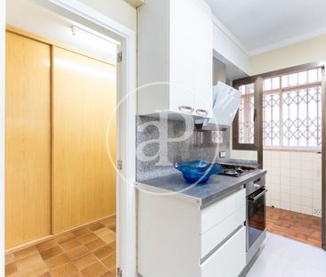 Piso de alquiler en Carrer de la Indústria, Santa Catalina - Photo 6