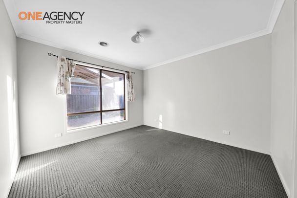 20 Lambertia Crescent - Photo 1