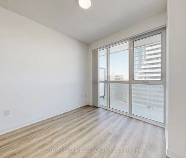 8 Interchange Way #5301 - Photo 2