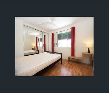 Fully furnished Inner-City Lifestyle! - Photo 2