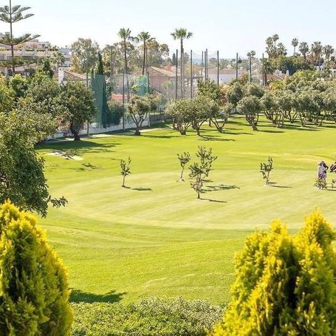 Luxury Flat for rent in San Pedro de Alcántara, Andalusia - Photo 1