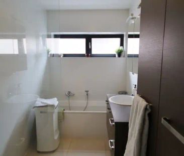 Modern appartement met terras op gunstige locatie! - Photo 5