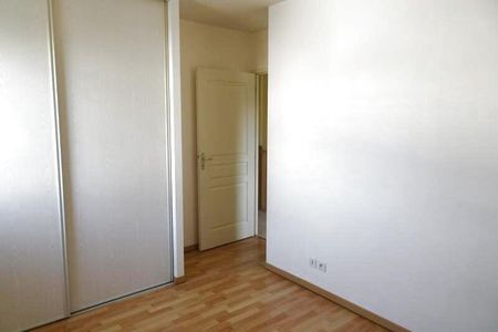 Location Maison 4 pièces 78m² LA PRIMAUBE 12450 - Photo 4