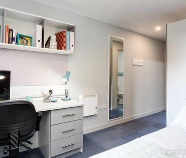 1 bedroom in a flat share to rent - Photo 6