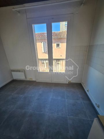 T1 en Duplex dans le centre de Carry-le-Rouet, - Photo 4