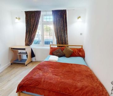 1 bedroom in a house share to rent - Photo 5