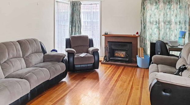 ELDERSLEA LIVING - Photo 1