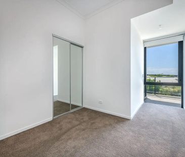 2206/1 Grant Avenue, Hope Island, QLD 4212 - Photo 6