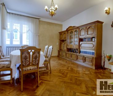Nietuzinkowe mieszkanie w kamienicy w centrum Tarnowa - ul. Sowińsk... - Zdjęcie 2