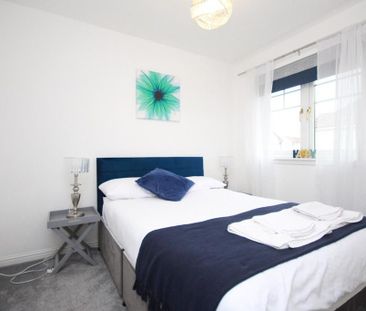 3 bedroom terraced house to rent - Photo 4