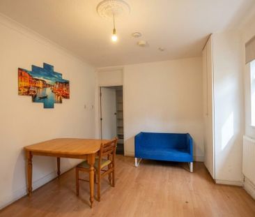 5 bedroom terraced house to rent - Photo 5
