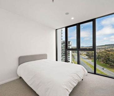 Level 9/85/11 Irving Street, Phillip - Photo 4