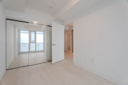 For Lease - 3900 Confederation Parkway Unit# 5211, Mississauga, Ontario - Photo 4