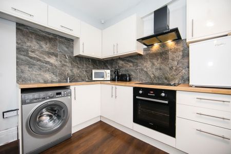 Trelawn Place, Headingley, Leeds - Photo 5