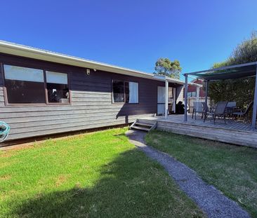 Conveniently located 3-bedroom home on West Coast Road - Photo 5