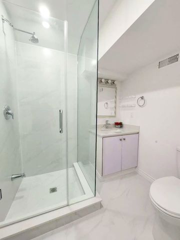 For Lease - 33 Mac Campbell BSMT Way, Bradford West Gwillimbury, Ontario - Photo 4