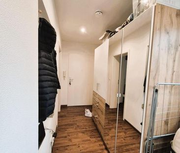 **EIN NEST**SÜSSES ZWEI-ZIMMER-APARTEMENT MIT KÜCHE FÜR -1- PERSON*** - Photo 1