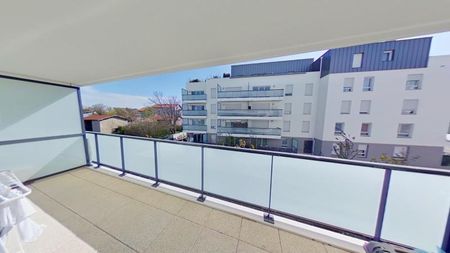 Location Appartement 2 pièces 40m² ST PRIEST 69800 - Photo 5