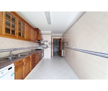 3 room luxury Apartment for rent in Bairro do Rosario (Cascais), Ca... - Photo 2