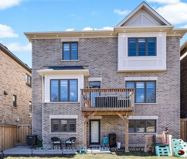 For Lease - 43 Westfield Drive, Whitby, Ontario - Photo 3