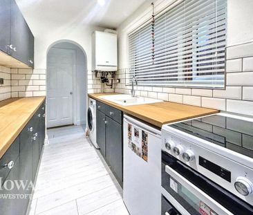 3 bedroom terraced house to rent - Photo 4