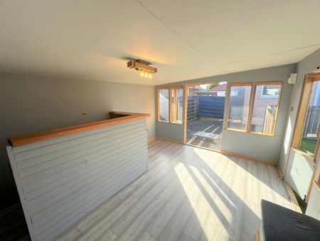 4 bedroom detached house to rent - Photo 3