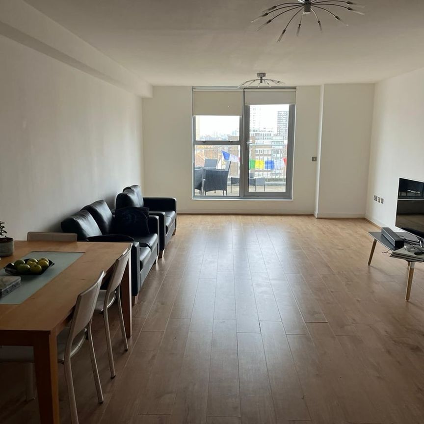 Room in a Shared Flat, Back Church Lane, E1 - Photo 1