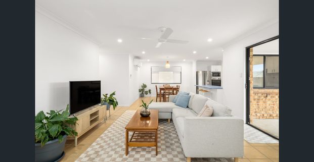 Spacious Family Home With Large Yard - Photo 1