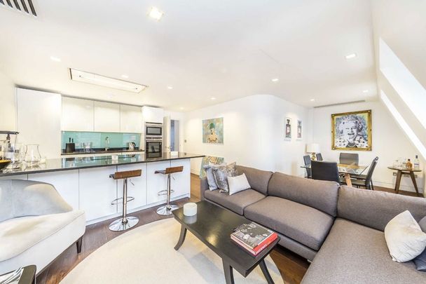 Bruton Place, Mayfair, W1J - Photo 1