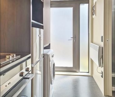 Welcome to Sharella Living - Photo 2