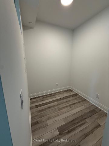 For Lease - 3250 Carding Mill Trail Unit# 213, Oakville, Ontario - Photo 4