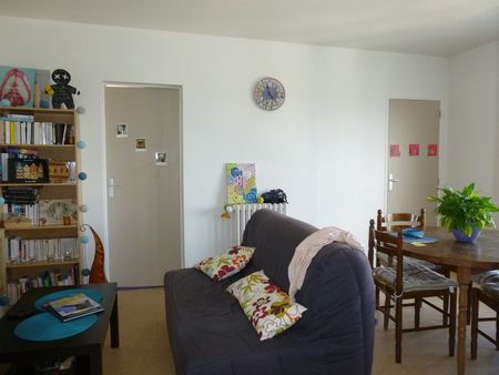 Location Appartement 3 pièces 51m² - Photo 3