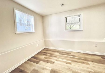 Oceanview Drive, Bedford 25-131 - Photo 2