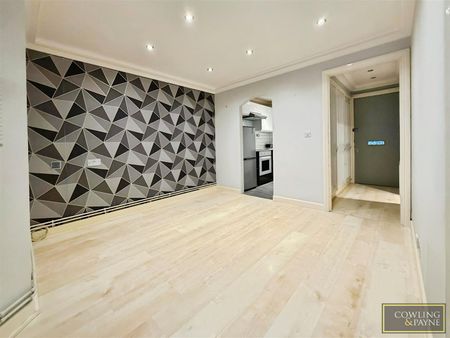 Bradwell House, Southend Road, Wickford - Photo 4