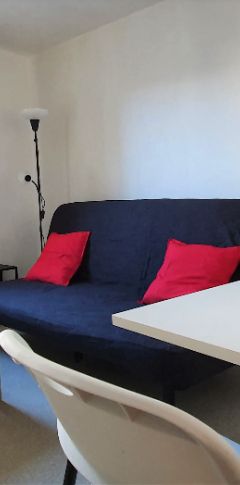 Appartement F1 (17.68m² Carrez) à louer à STRASBOURG - Photo 1