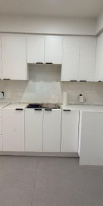 À louer appartement 4-1/2 non chauffé 3e étages - Photo 3