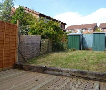 Cotterell Gardens, Twyford, Berkshire, RG10 - Photo 1