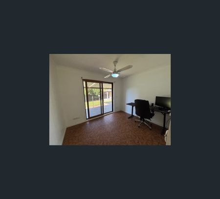941 Pemberton Street, West Albury, NSW 2640 - Photo 2