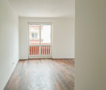Helle 3-Zimmerwohnung mit Balkon - Foto 3