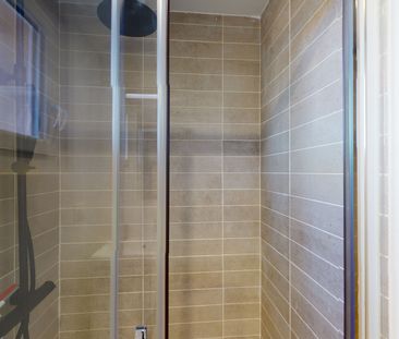 DEODORA B Roommate 3 Bedrooms at Toulouse - Photo 3