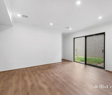 78 Rihanna Street, Greenvale - Photo 1