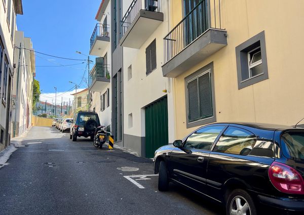 APARTAMENTO | 2 QUARTOS | FUNCHAL - CENTRO