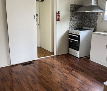 3 bedroom house in a prime location! - Photo 6