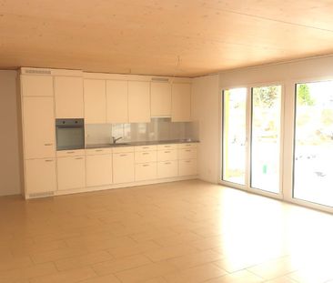 Moderne 4.5-Zimmer-Wohnung an ruhiger Lage - Photo 5