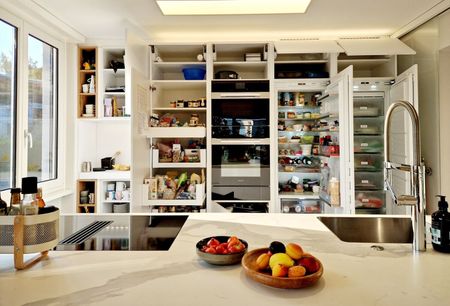 APPARTEMENT MANSARDÉ 41/2 PIÈCES À WALLISELLEN (ZH), MEUBLÉ, TEMPORAIRE - Foto 3