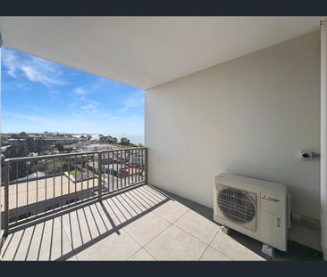 521/1 York Street, Geelong, Vic 3220 - Photo 4