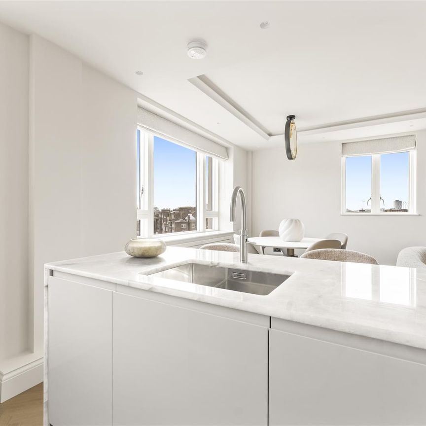 Park Crescent, London - Photo 1