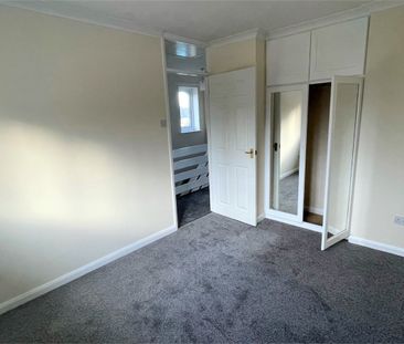 Bilberry Grove, Taunton - Photo 1