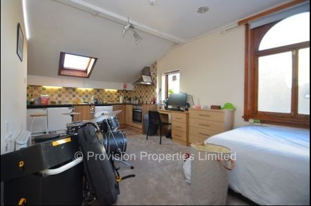 11 Bedroom Student Houses Hyde Park - Photo 3